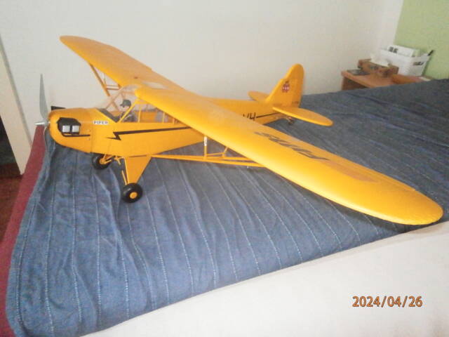 Model letadla Piper 1600
