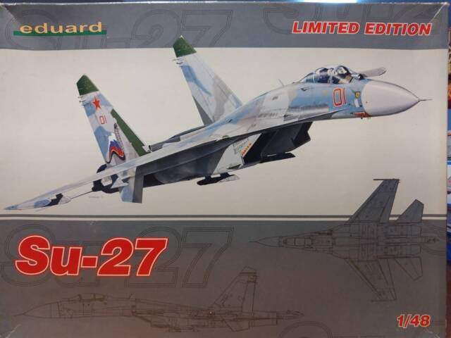 Obtisk z limitky Eduard Su-27